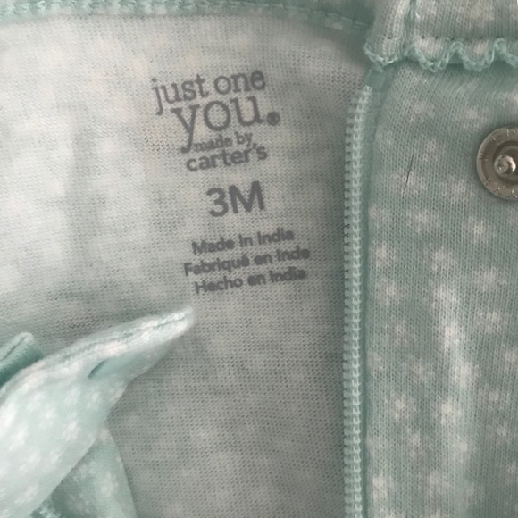 NWOT Carters one piece footie pajamas - Picture 5 of 6